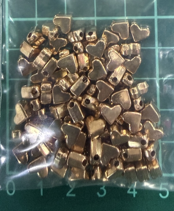 Bead Heart Gold